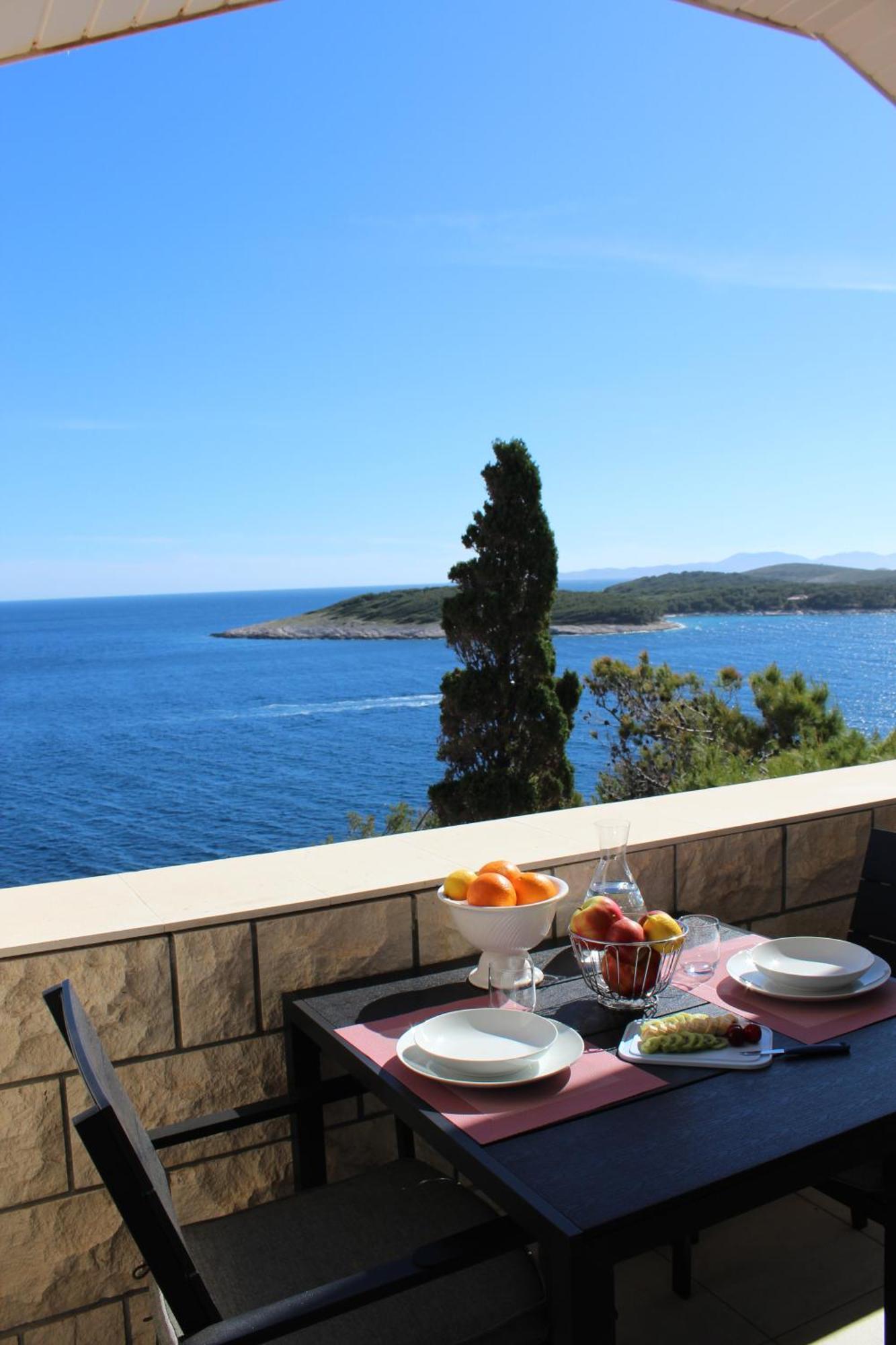 Kiki'S Haven By Villa Kristonia Hvar Town Buitenkant foto